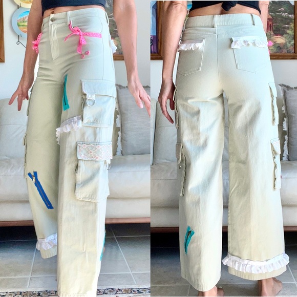 OOAK Reconstructed Cargo Jeans Seafoam Green Lace Zippers Women’s Size 2/4 - Picture 2 of 14